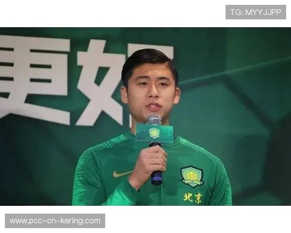 上港引援揭晓：28岁国脚张玉宁或加盟，或将成武磊队友，上港队员谈国足